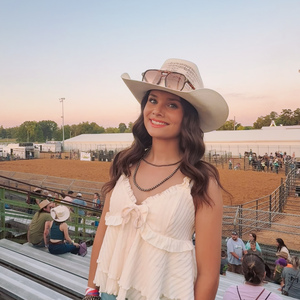 Fundraising Page: Lexie Carnes